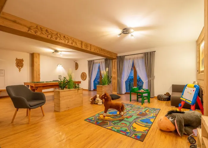 Gasthuis Marti Gold 3*